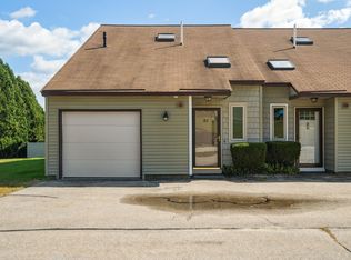 31 Tideview Dr, Dover, NH 03820