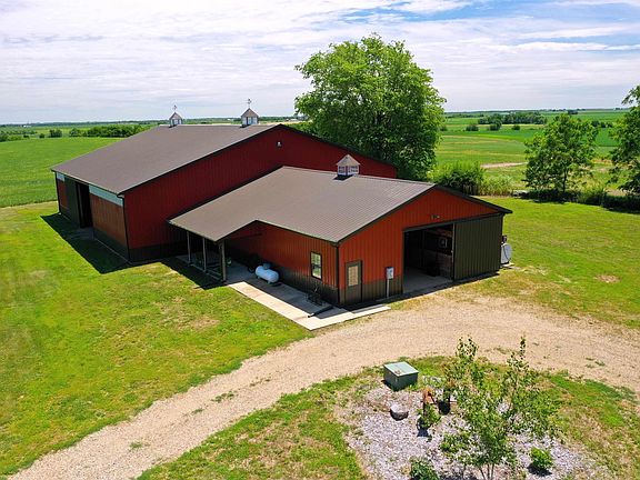 4th image of 1823 Township Road 800 E