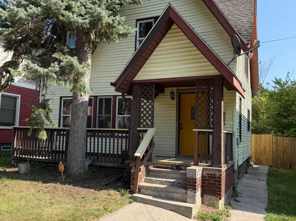 724 Princeton Ave, Lansing, MI 48915