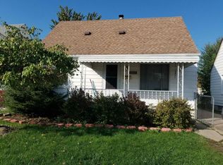 21843 Tuscany Ave, Eastpointe, MI 48021