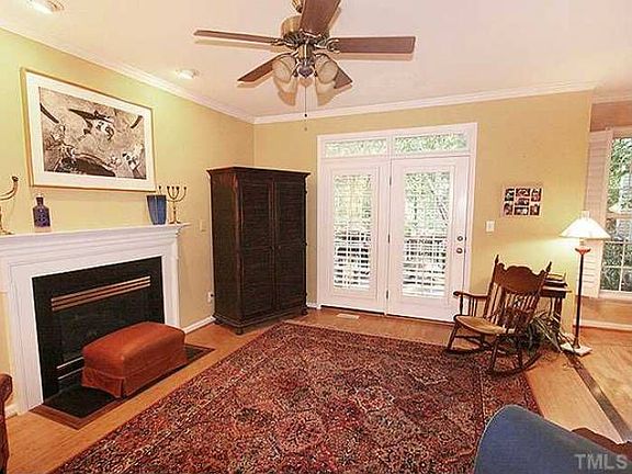 Another view of Family Rm