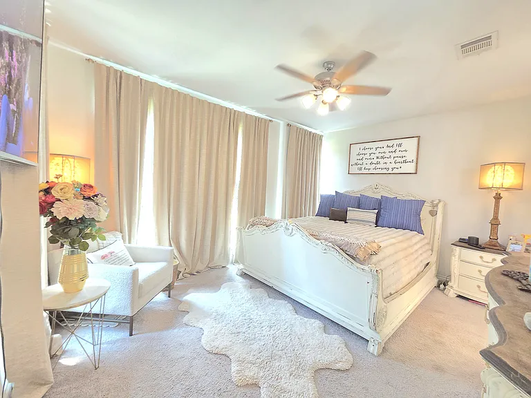 2303 Offerande Dr — Photo 15