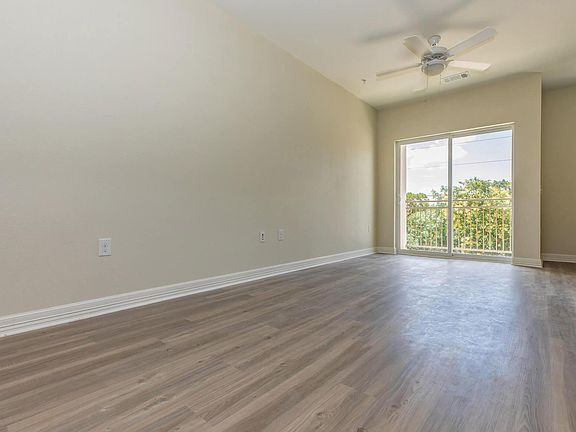 2nd image of 1225 W Whitestone Blvd