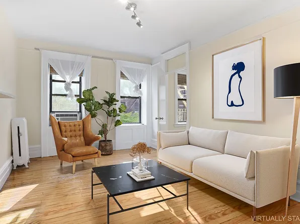 411 W 44th St APT 21, Manhattan, NY 10036