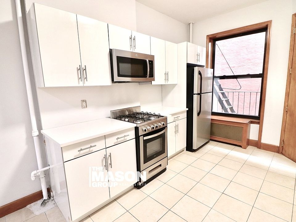 1st image of 597 10th Ave #2SS