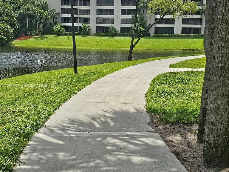 1780 Palm Cove Blvd #6202 — Photo 18