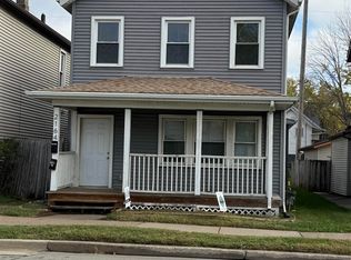 2164 Jackson St, Dubuque, IA 52001