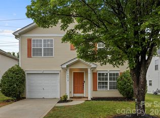 6618 Wicked Oak Ln, Charlotte, NC 28216