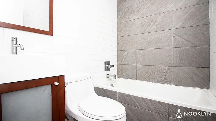 Rented by Nooklyn NYC LLC | media 32