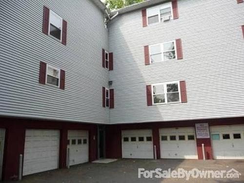 5th image of 51 Smith St #C067-607