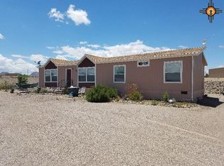 106 Desert View Dr, Elephant Butte, NM 87935