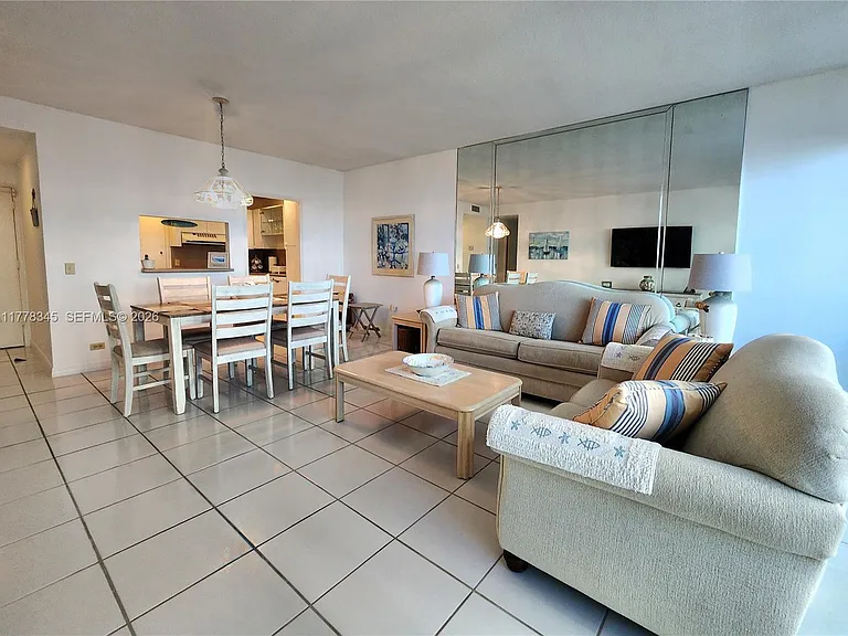 3505 S Ocean Dr #610 — Photo 7