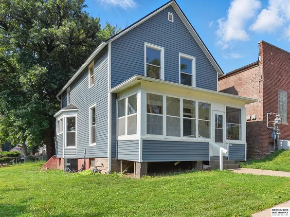 2319 B St, Omaha, NE 68108
