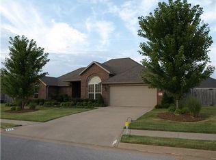 717 Irelan St, Lowell, AR 72745