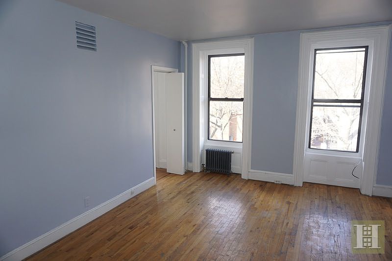 2nd image of 156 Macon St #3A