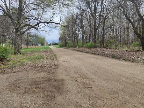 2059 Lynch Rd, Benton Harbor, MI 49022