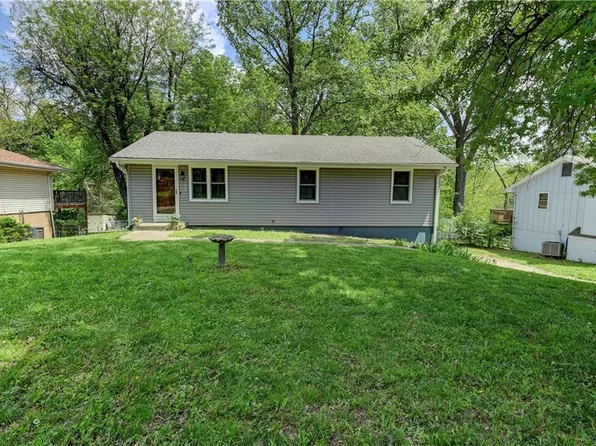 14625 Clemstone Dr, Platte City, MO 64079