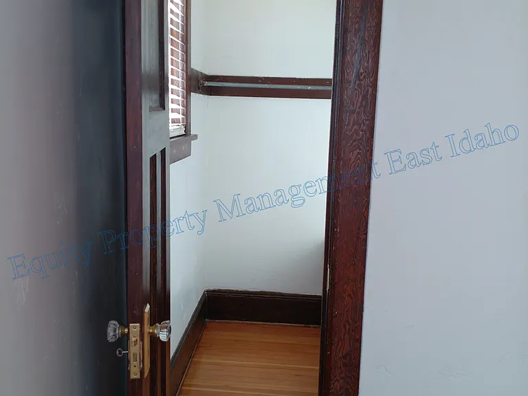 416 W Lewis St #114 — Photo 9