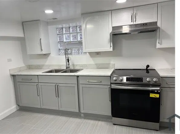 11163 S Vernon Ave APT 3, Chicago, IL 60628