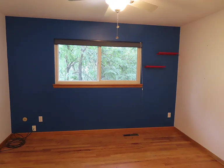 870 Waite Dr — Photo 8