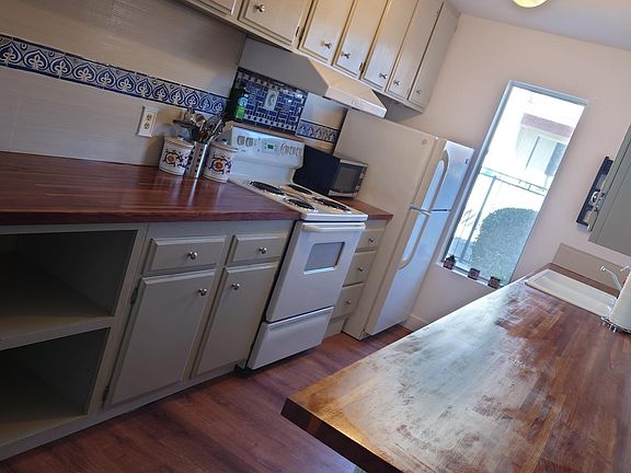 2nd image of 870 B Ave #304