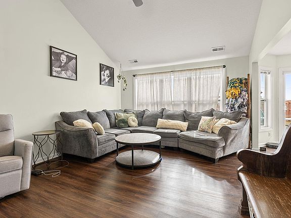5th image of 12905 Magnolia Creek Trl