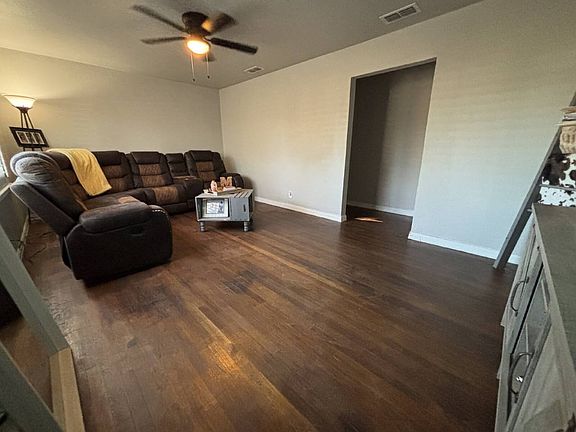 2nd image of 114 Holly St