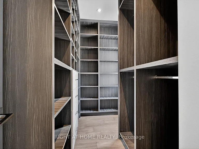 64 Larwood Blvd — Photo 23
