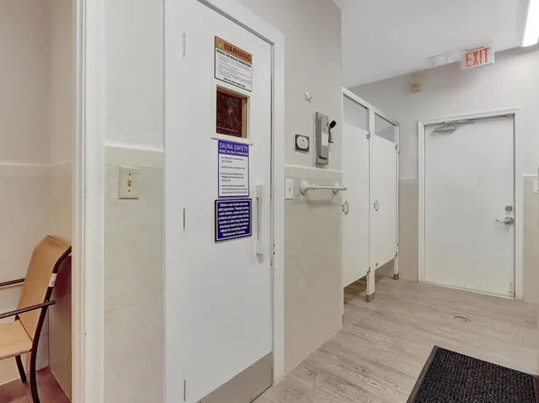 501 Gardens Drive #201, Pompano Beach, FL 33069