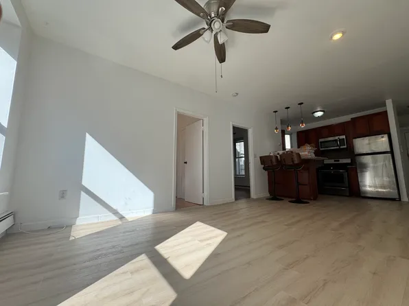 318 Ditmas Avenue image 3 of 7