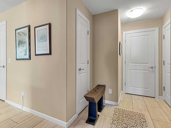 4th image of 402 SW Kincora Glen Rd NW #2206