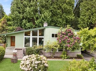 1813 155th Ave SE, Bellevue, WA 98007