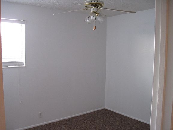 Small Bedroom