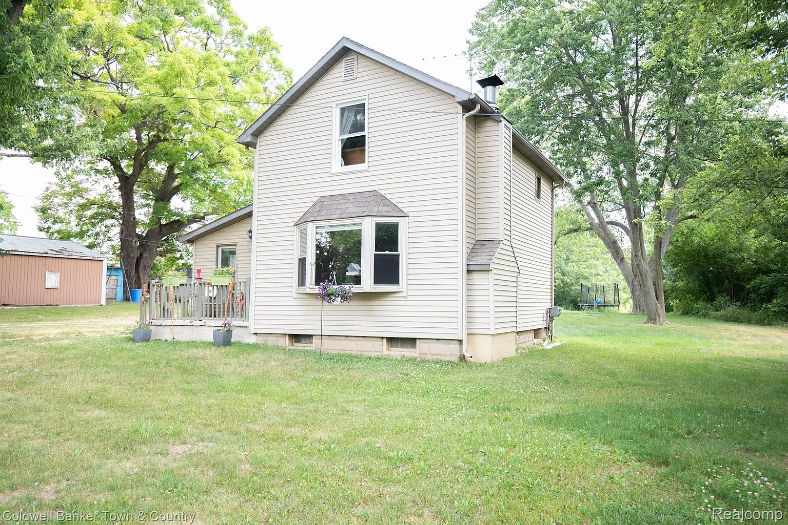 326 N Ann St photo 1