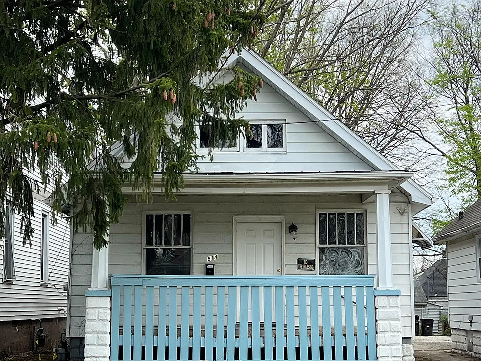 814 W McClure Ave