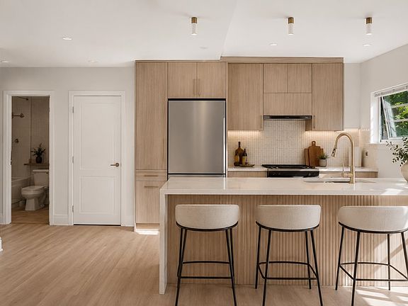 5th image of 3027 W 7th Ave