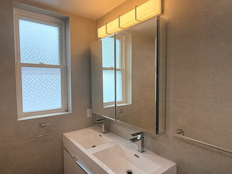 48-23 44th St #1 — Photo 32