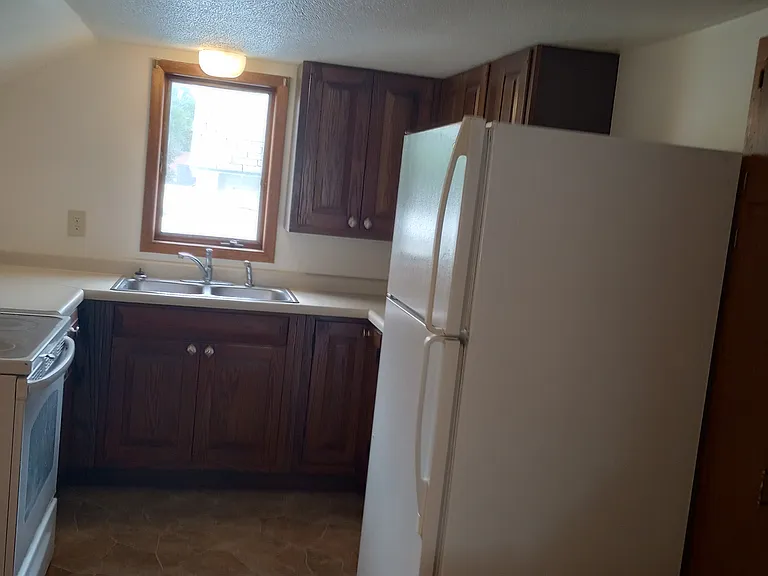 509 Park St #B — Photo 2