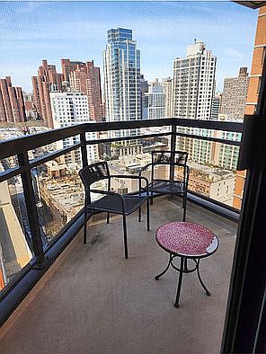 5th image of 1725 York Ave APT 26B