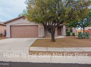10038 E Moonstruck Way, Tucson, AZ 85747