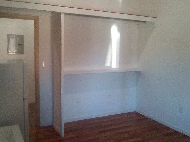 3335 Volney St #5 — Photo 3