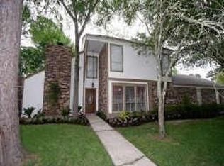 17135 Gleneagle Dr S, Conroe, TX 77385