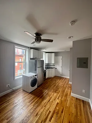 Rented by Camelot Realty Group | media 5