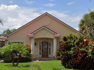 832 E 25th Ave, New Smyrna Beach, FL 32169