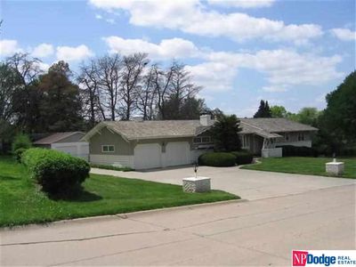 5229 Crown Point Ave, Omaha, NE, 68104