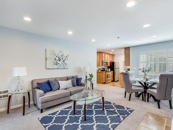 5th image of 880 E Fremont Ave APT 520