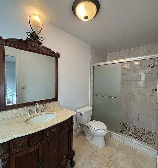 1327 Stanford St #6 — Photo 4