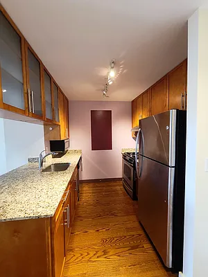 Rented by Livin USA LLC | media 16