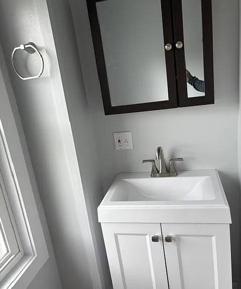 74 Grand Ave — Photo 12