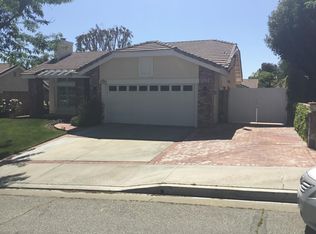 27129 Waterford Dr, Santa Clarita, CA 91354
